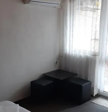 Casa de hóspedes симеонови *