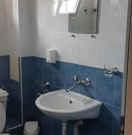 симеонови 4*